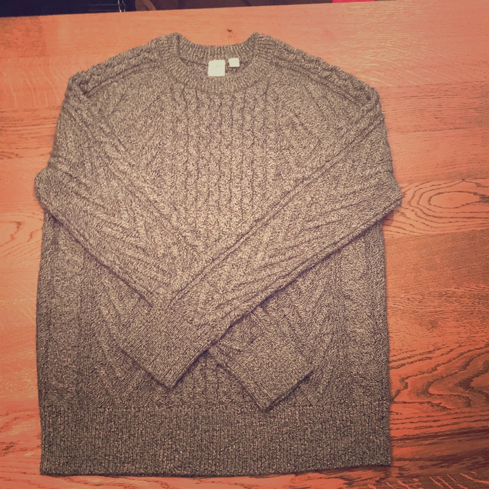 Women’s Gap Sweater